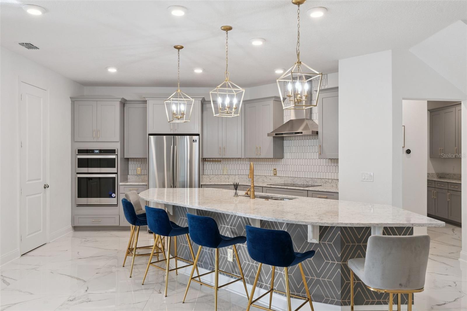 Image 12 of 68 For 10734 Belle Maisons Drive