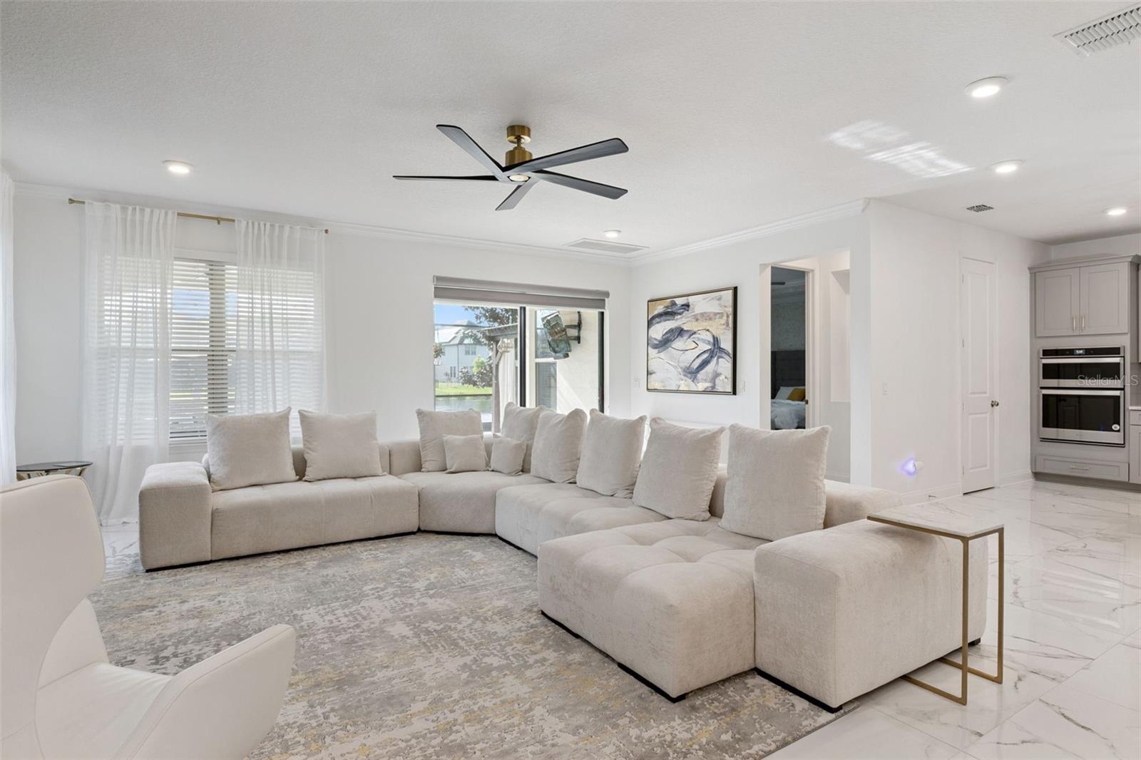 Image 19 of 68 For 10734 Belle Maisons Drive