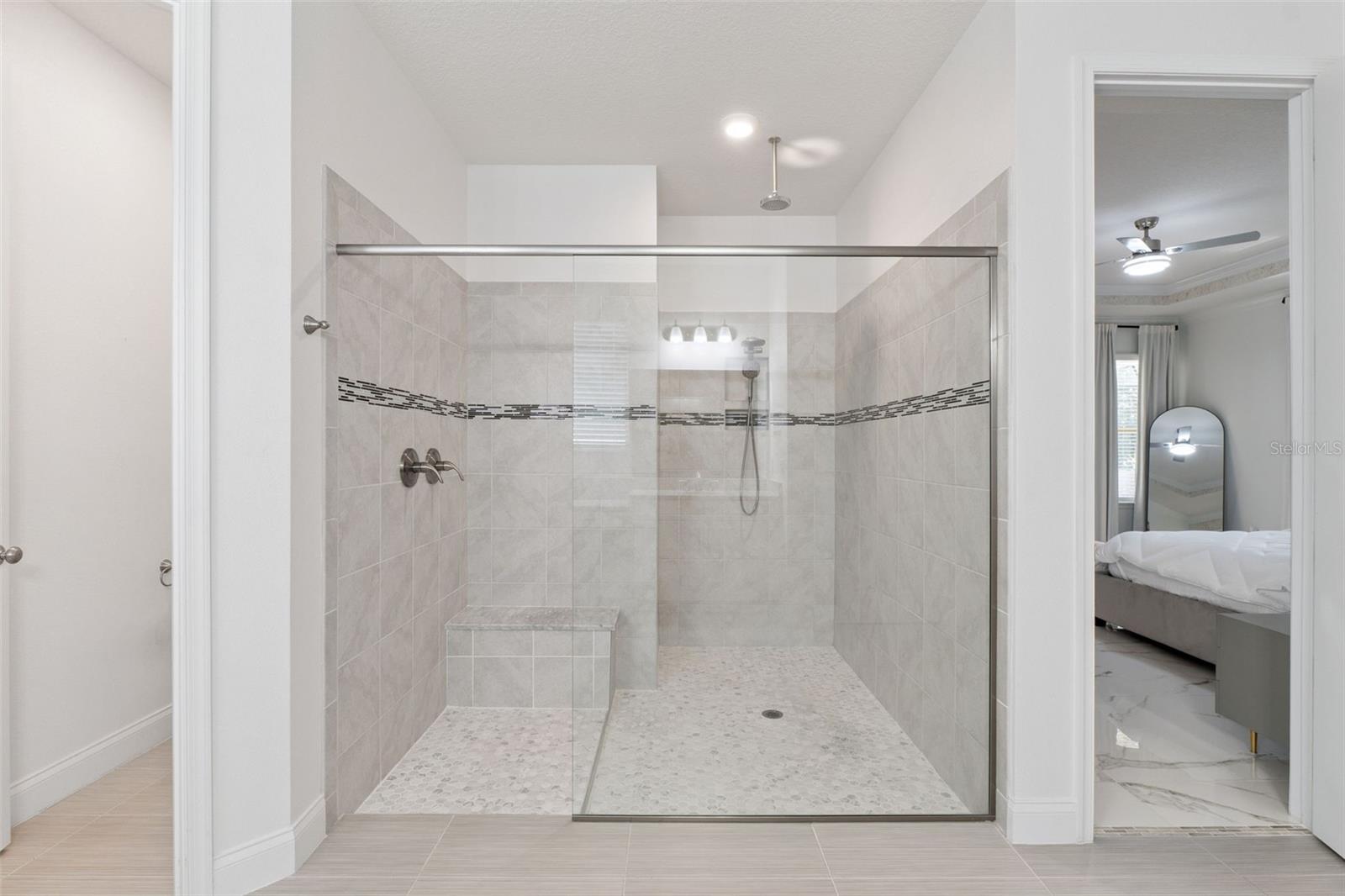 Image 27 of 68 For 10734 Belle Maisons Drive