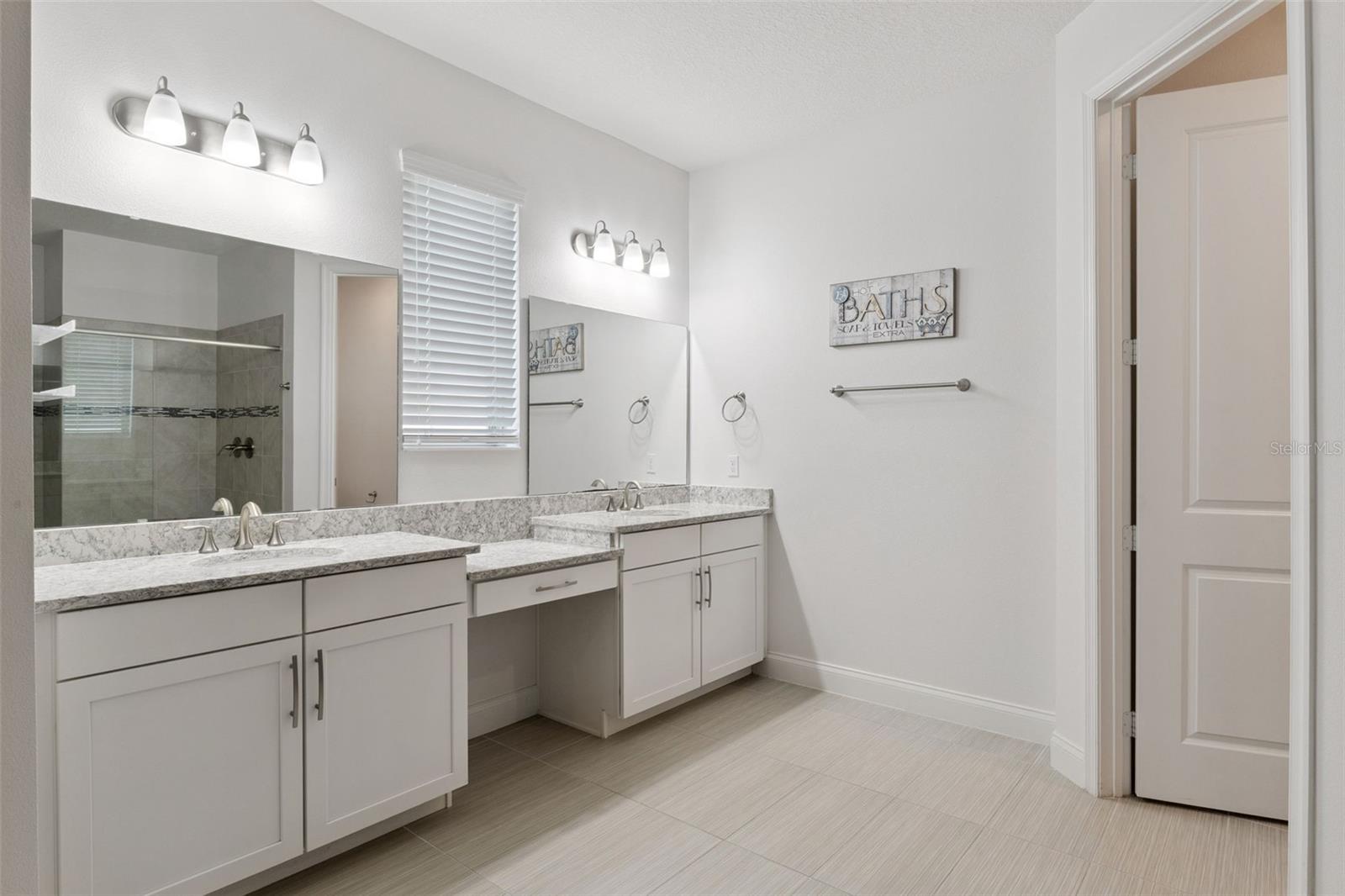 Image 29 of 68 For 10734 Belle Maisons Drive