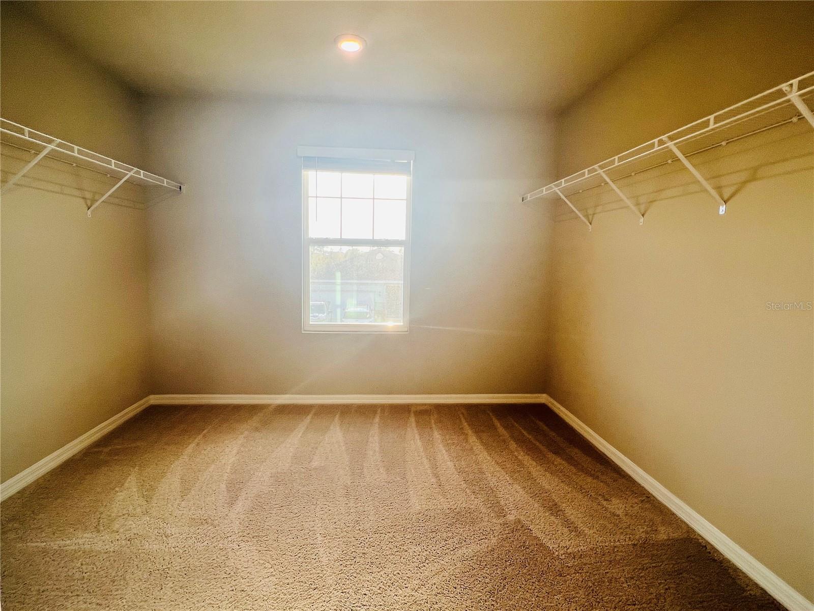 Image 12 of 19 For 17237 Cagan Crossings Boulevard