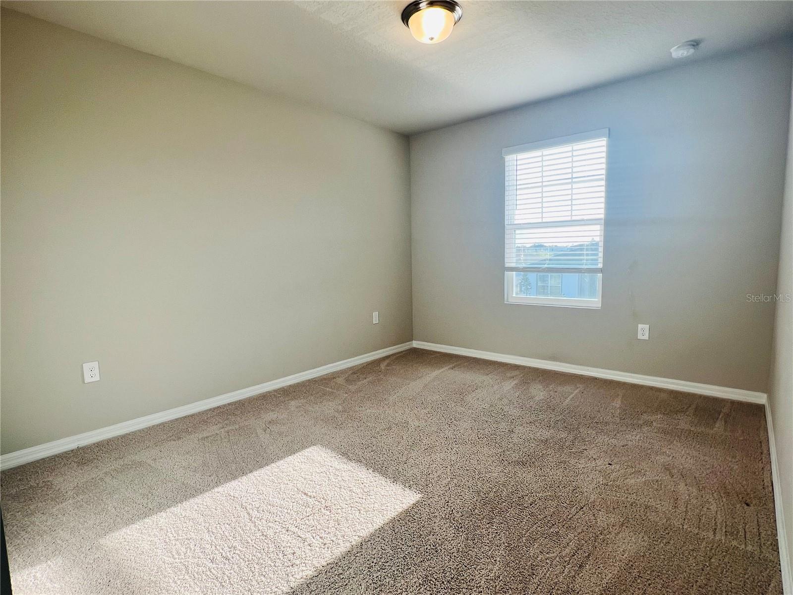 Image 16 of 19 For 17237 Cagan Crossings Boulevard