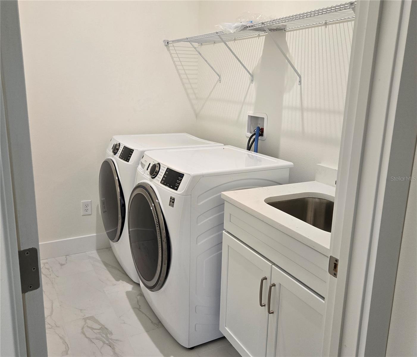 Image 11 of 20 For 106 Lake Drive