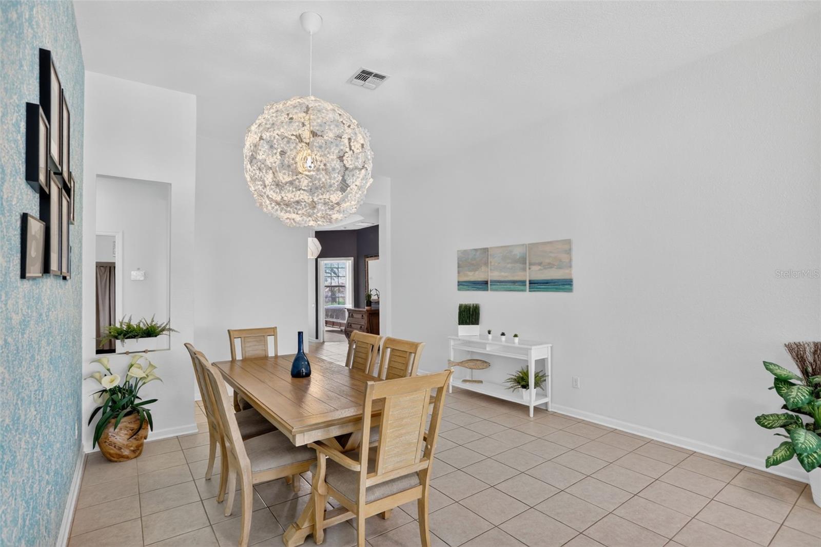 Image 5 of 68 For 7714 Comrow Street