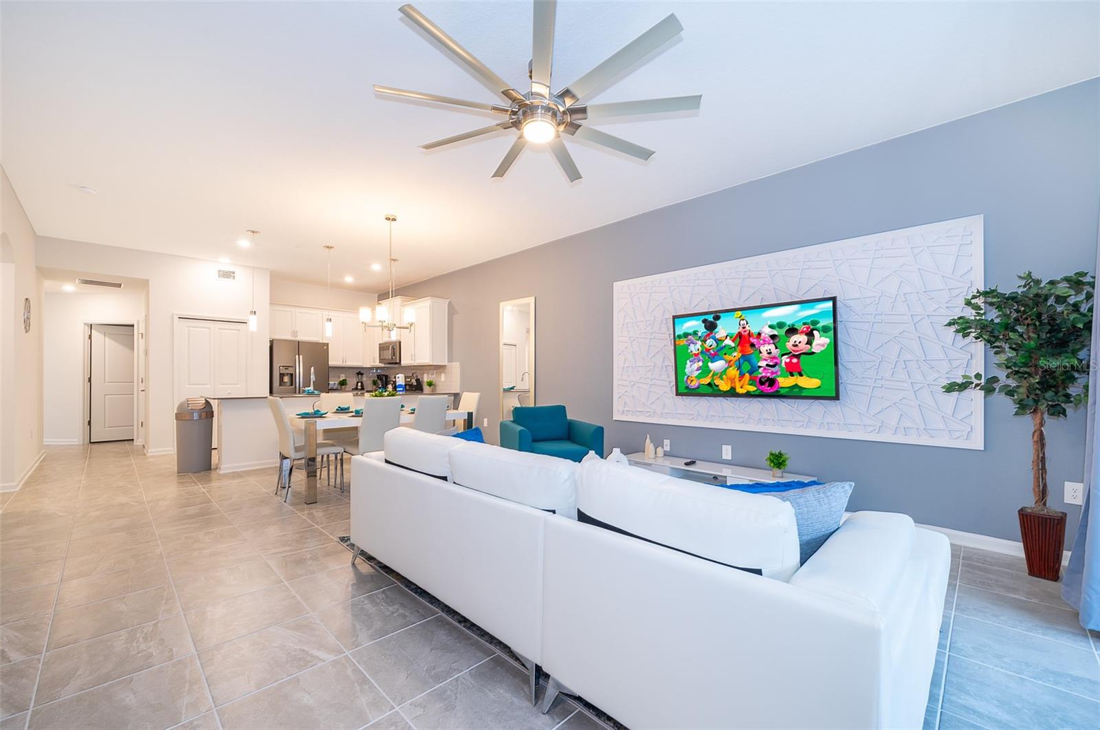 Image 10 of 32 For 8891 Cabot Cliffs Drive 102