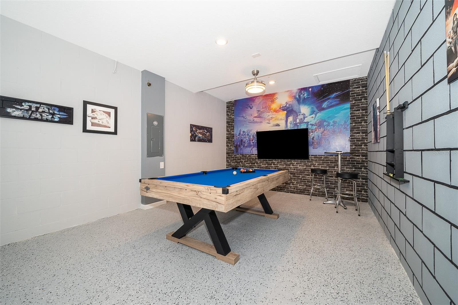 Image 5 of 32 For 8891 Cabot Cliffs Drive 102