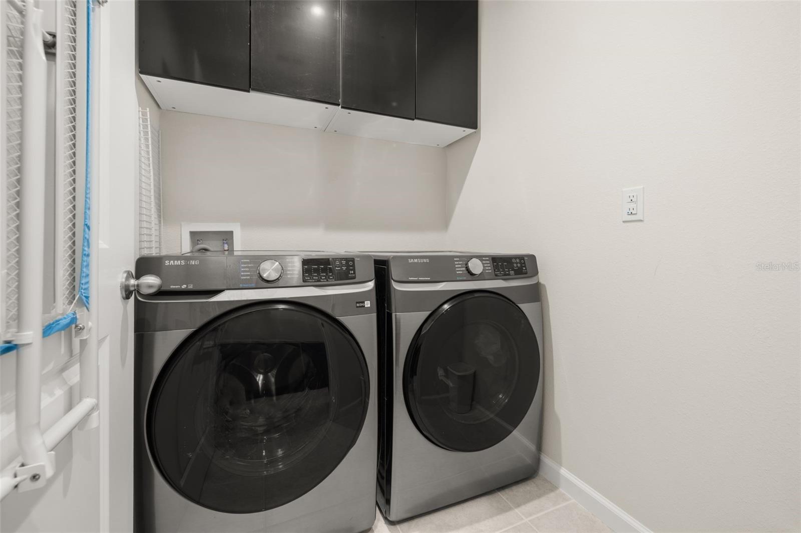 Image 17 of 37 For 636 Bloom Terrace