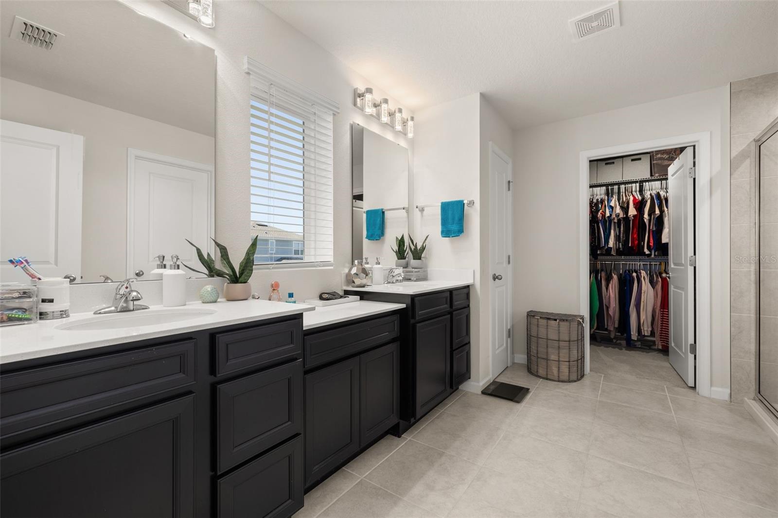 Image 20 of 37 For 636 Bloom Terrace