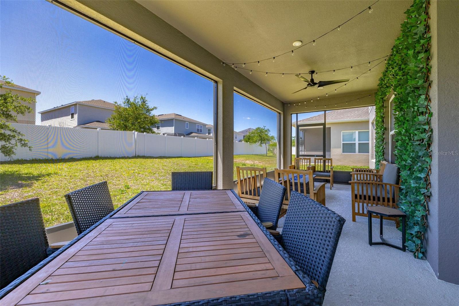 Image 27 of 37 For 636 Bloom Terrace