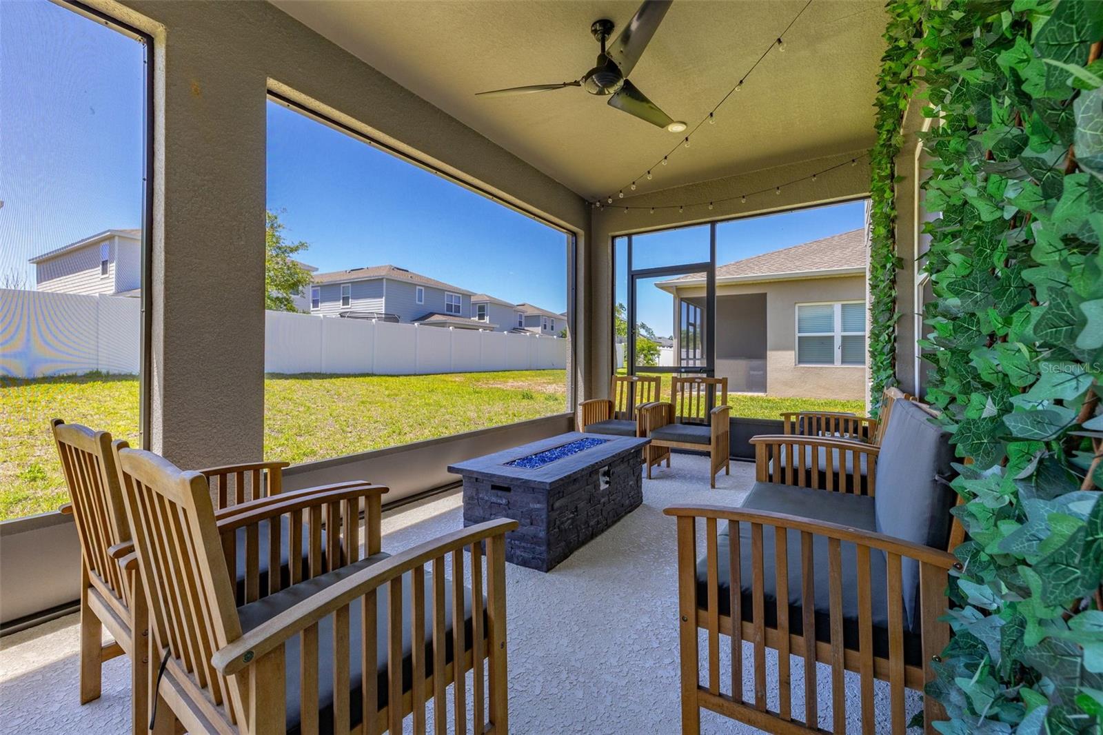 Image 29 of 37 For 636 Bloom Terrace