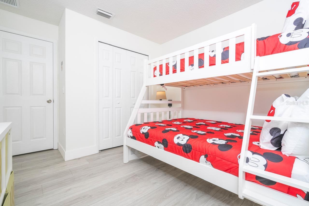 Image 11 of 23 For 2673 Emerald Island Boulevard