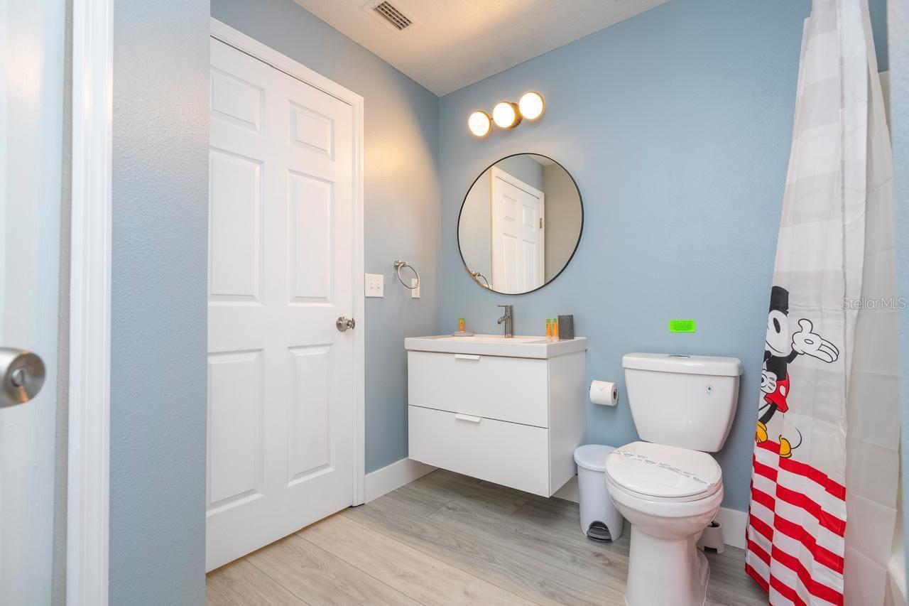 Image 13 of 23 For 2673 Emerald Island Boulevard