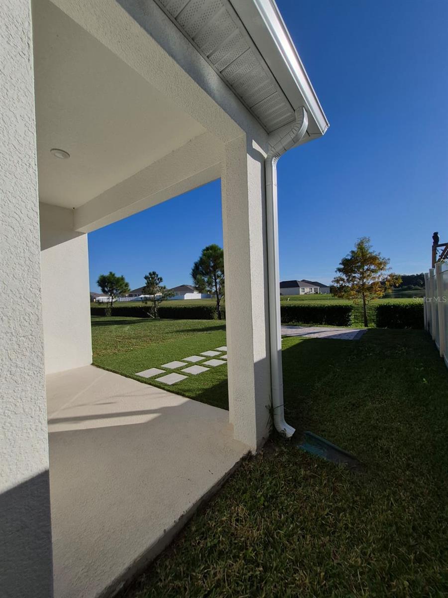 Image 21 of 28 For 1772 Stamen Drive