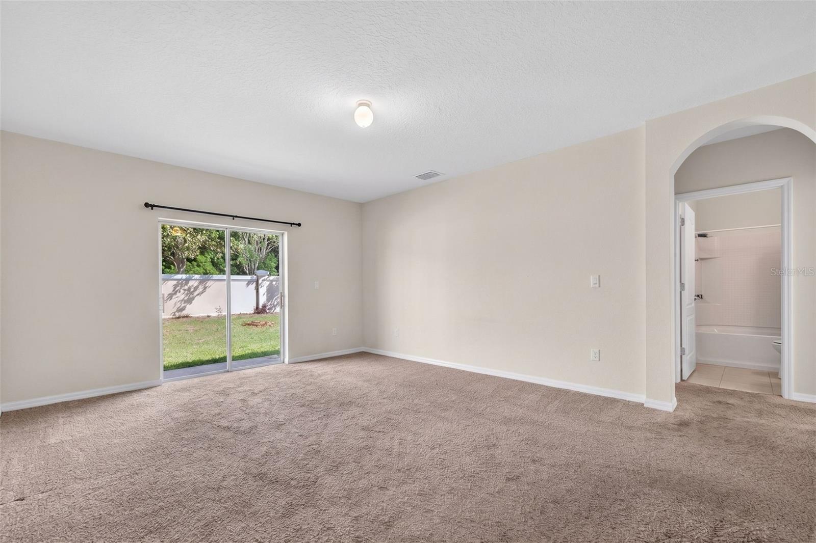 Image 14 of 58 For 561 Lake Cummings Way