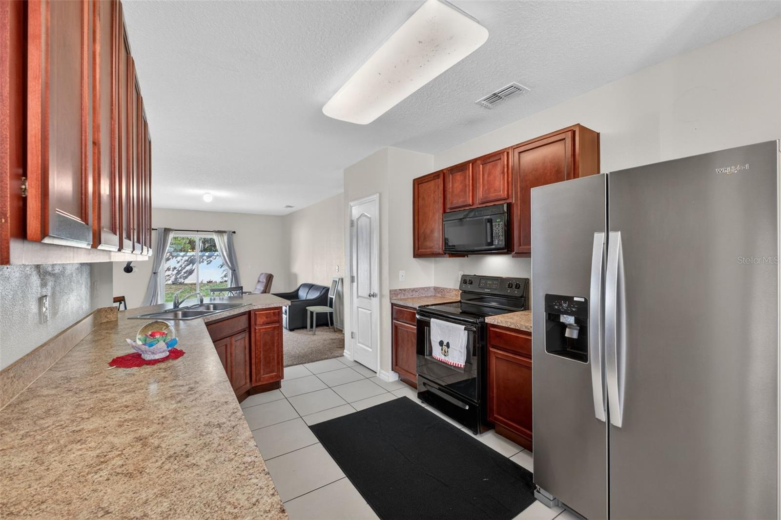 Image 23 of 58 For 561 Lake Cummings Way