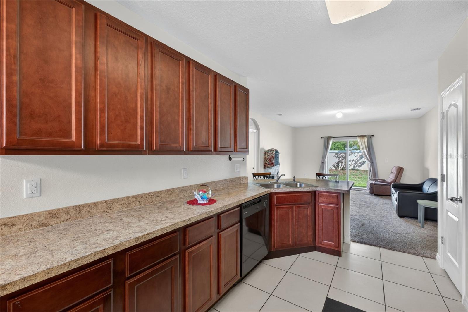 Image 25 of 58 For 561 Lake Cummings Way