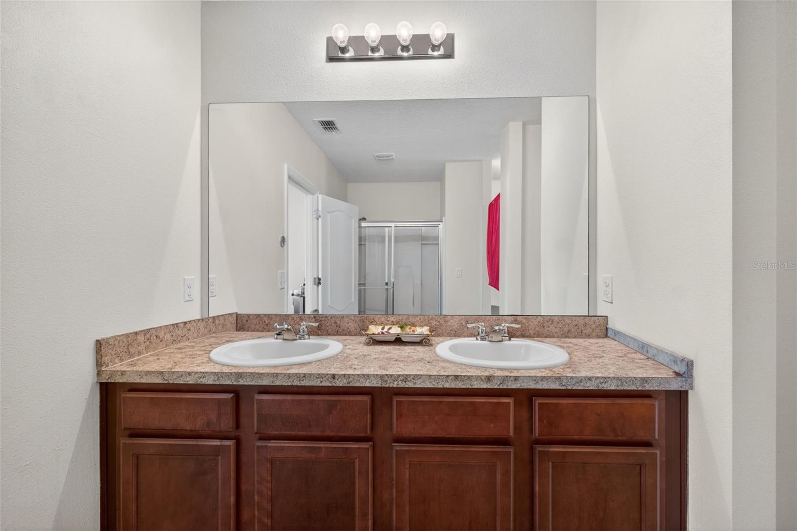 Image 31 of 58 For 561 Lake Cummings Way