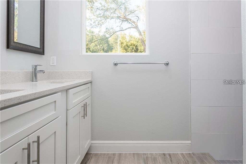 Image 7 of 8 For 23 Sawfish Court