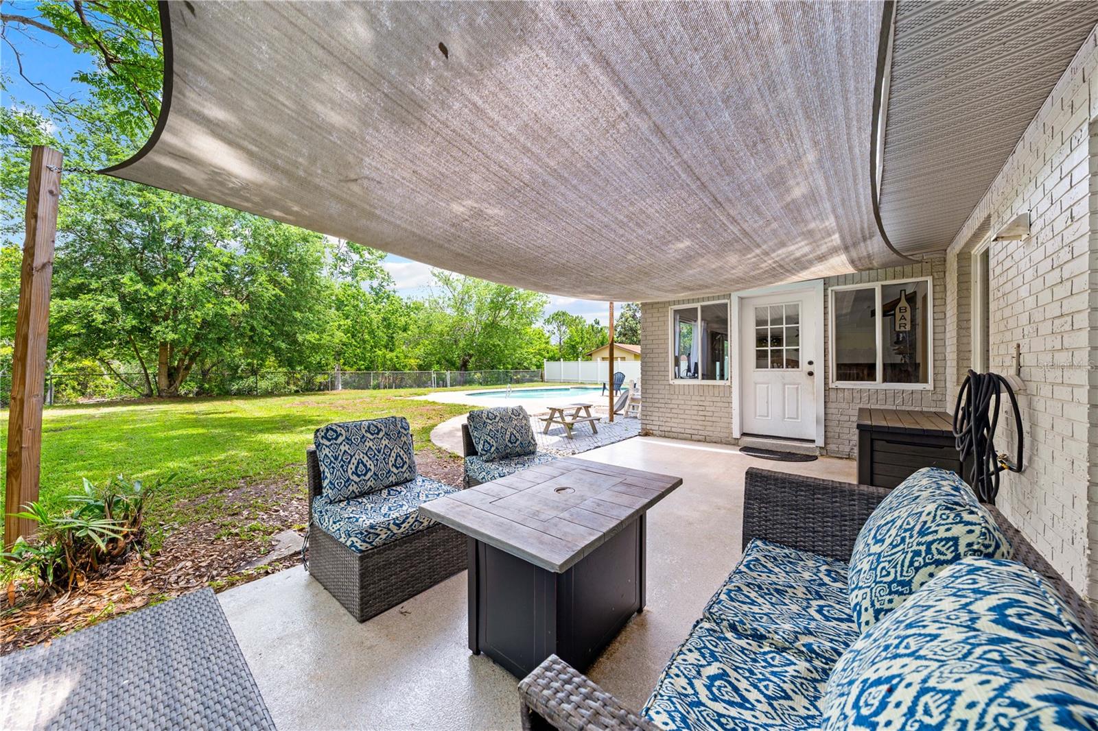 Image 11 of 36 For 6137 Bass Highway