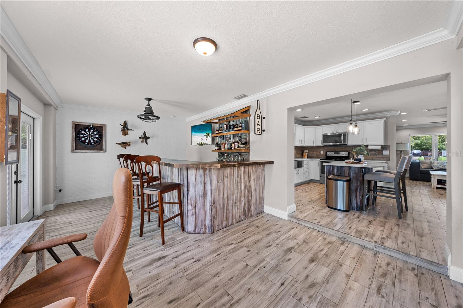 Image 19 of 36 For 6137 Bass Highway