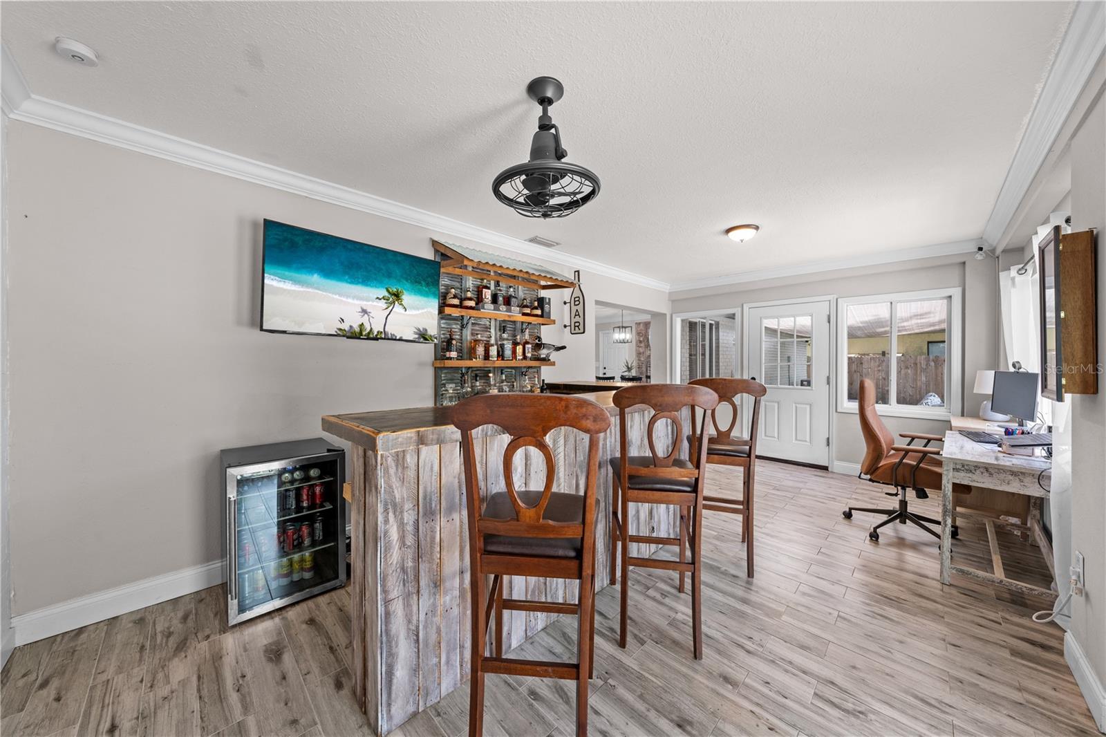 Image 20 of 36 For 6137 Bass Highway