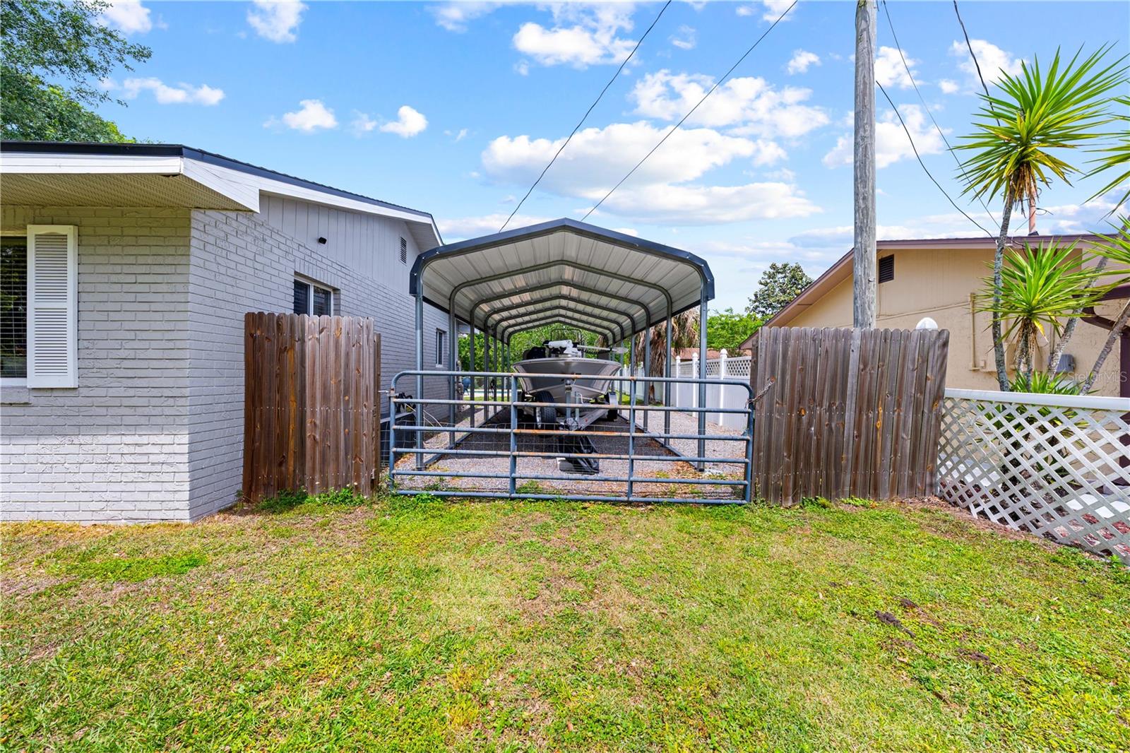 Image 3 of 36 For 6137 Bass Highway