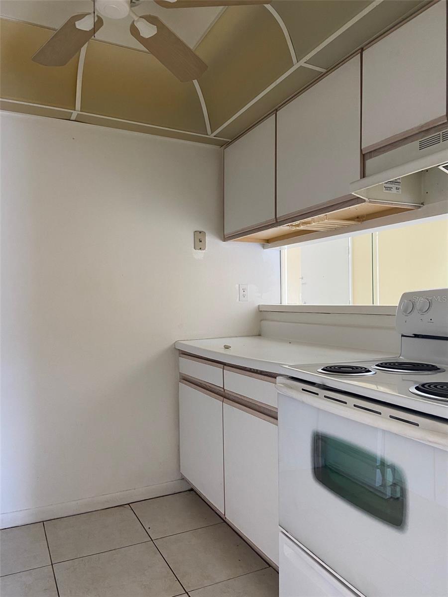 Image 6 of 12 For 925 Oak Ridge Road 925c