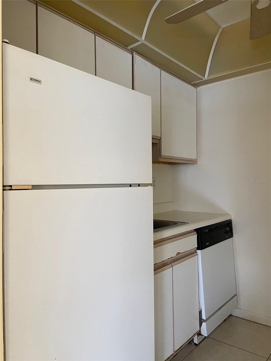 Image 7 of 12 For 925 Oak Ridge Road 925c