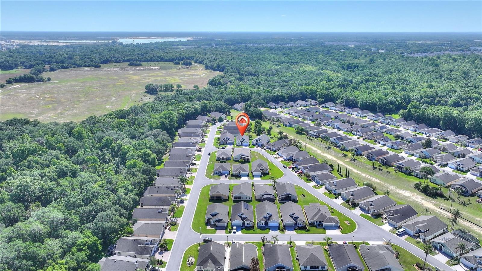 Image 36 of 62 For 511 Royal Palm Dr