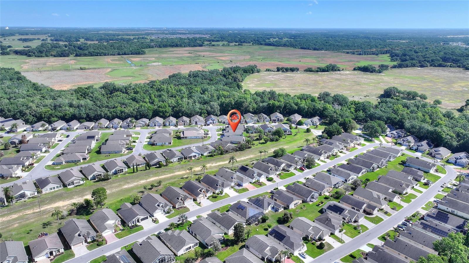 Image 37 of 62 For 511 Royal Palm Dr