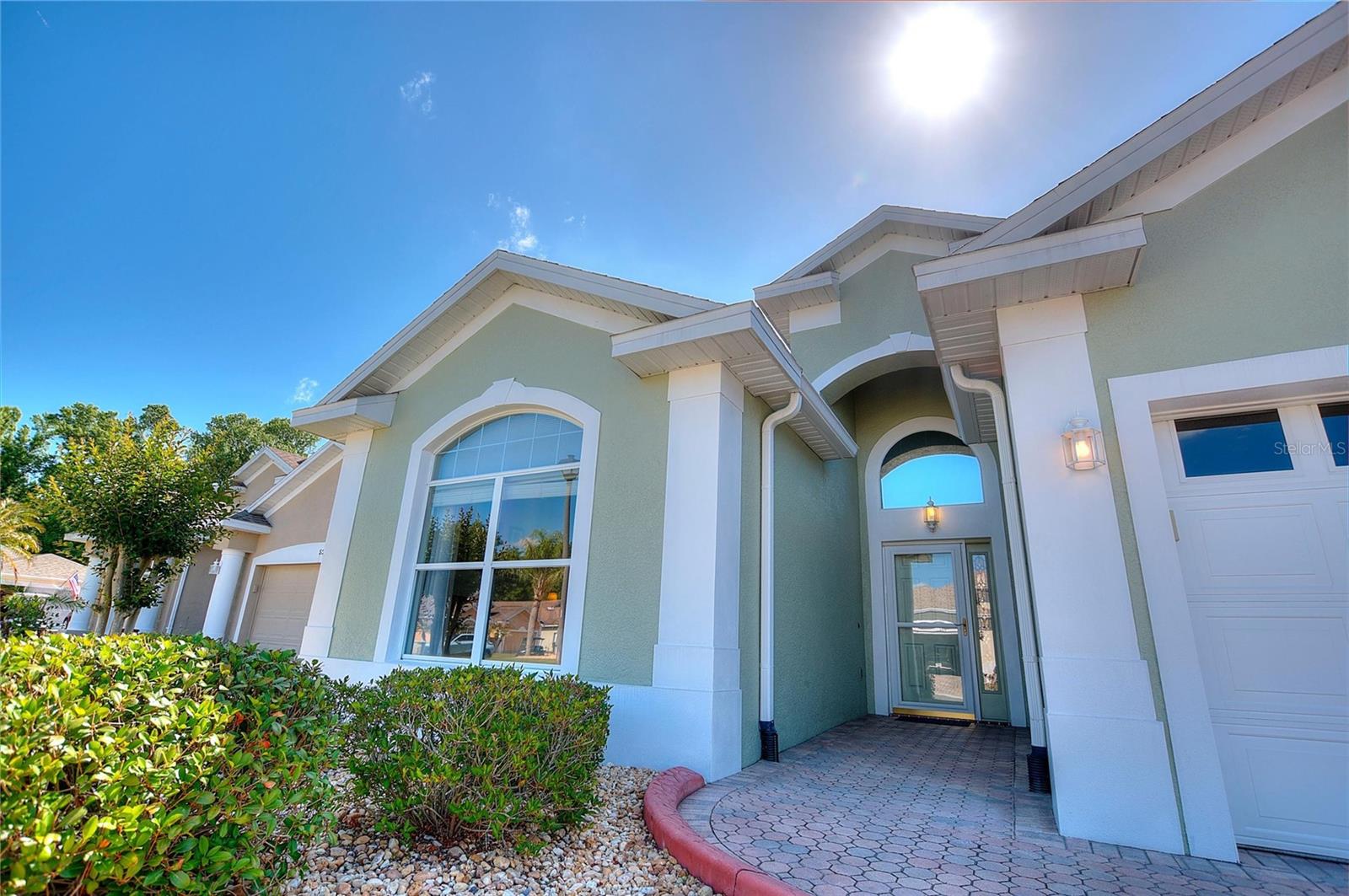 Image 6 of 62 For 511 Royal Palm Dr