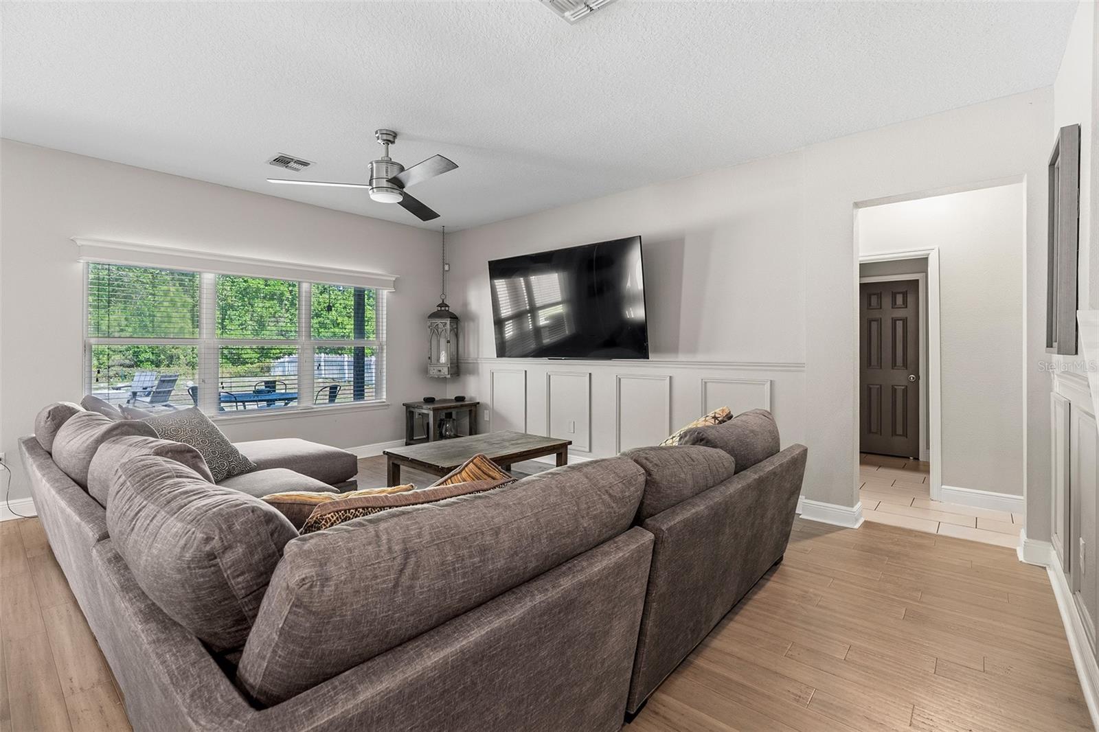 Image 11 of 54 For 3481 Middlebrook Pl