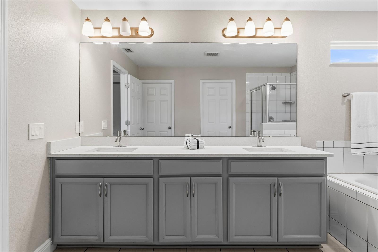 Image 21 of 54 For 3481 Middlebrook Pl