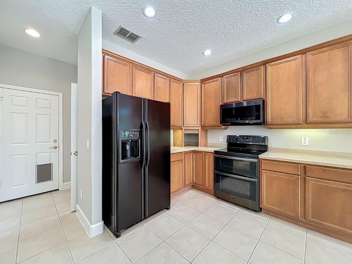 Image 22 of 85 For 3633 Turningwind Lane