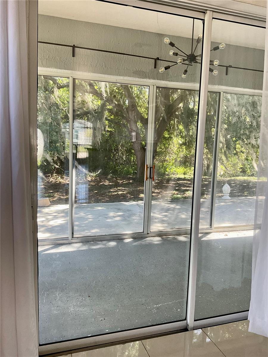 Image 14 of 31 For 132 Golf Aire Blvd