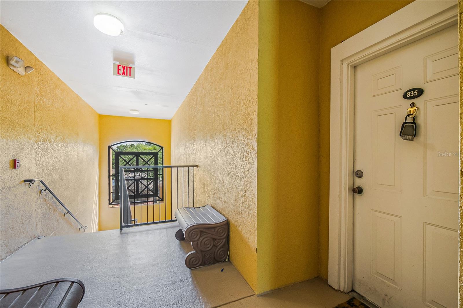 Image 3 of 37 For 3611 Conroy Road 835