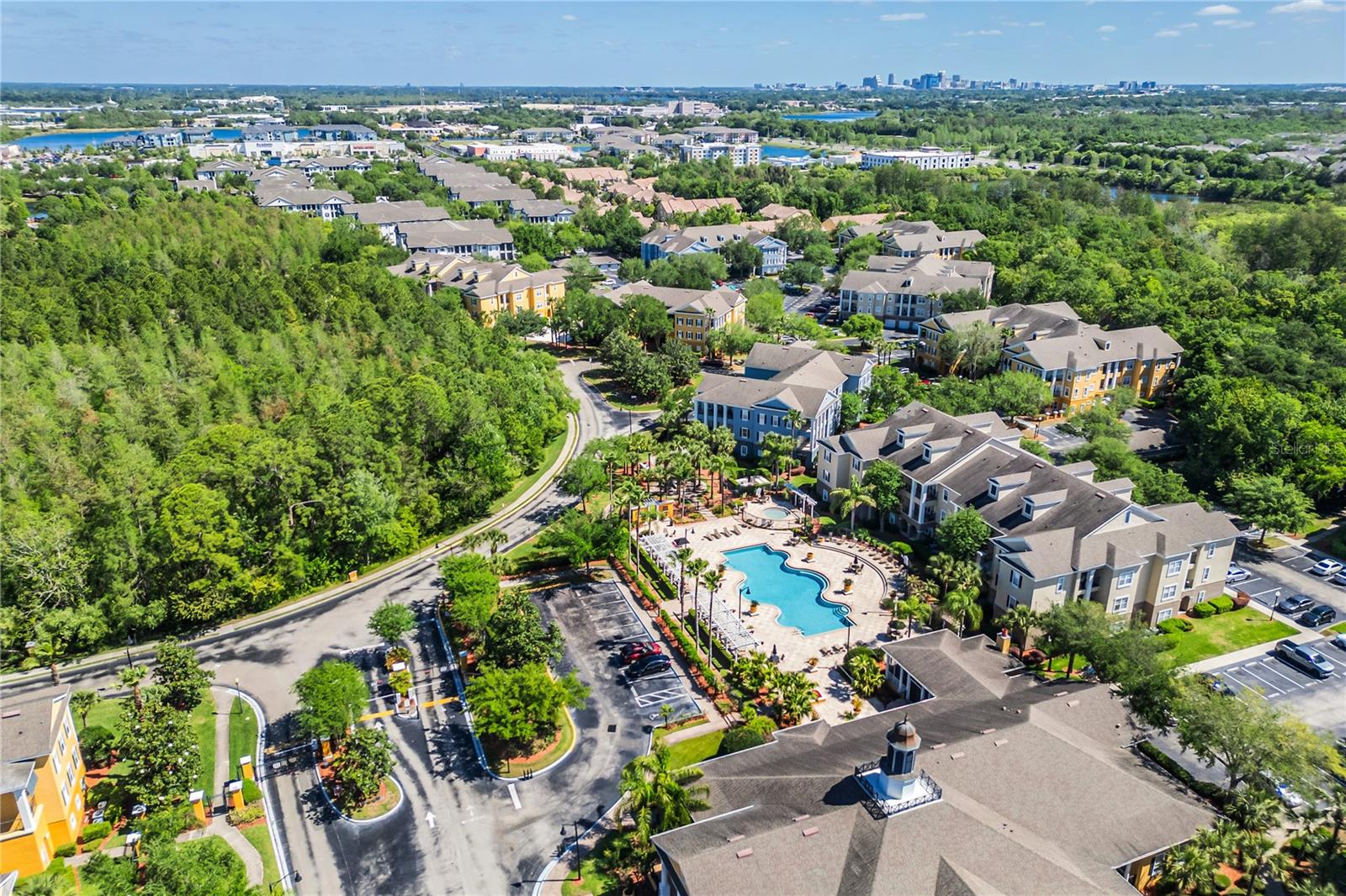 Image 31 of 37 For 3611 Conroy Road 835