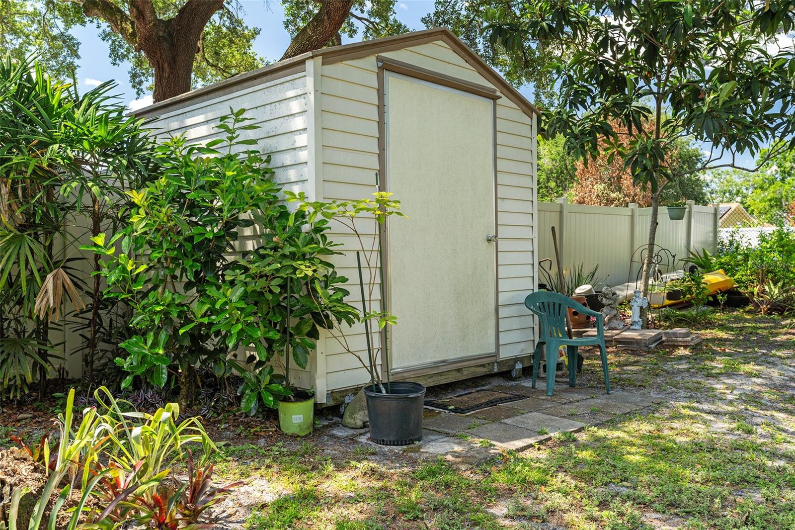 Image 28 of 72 For 610 Cypress Ct