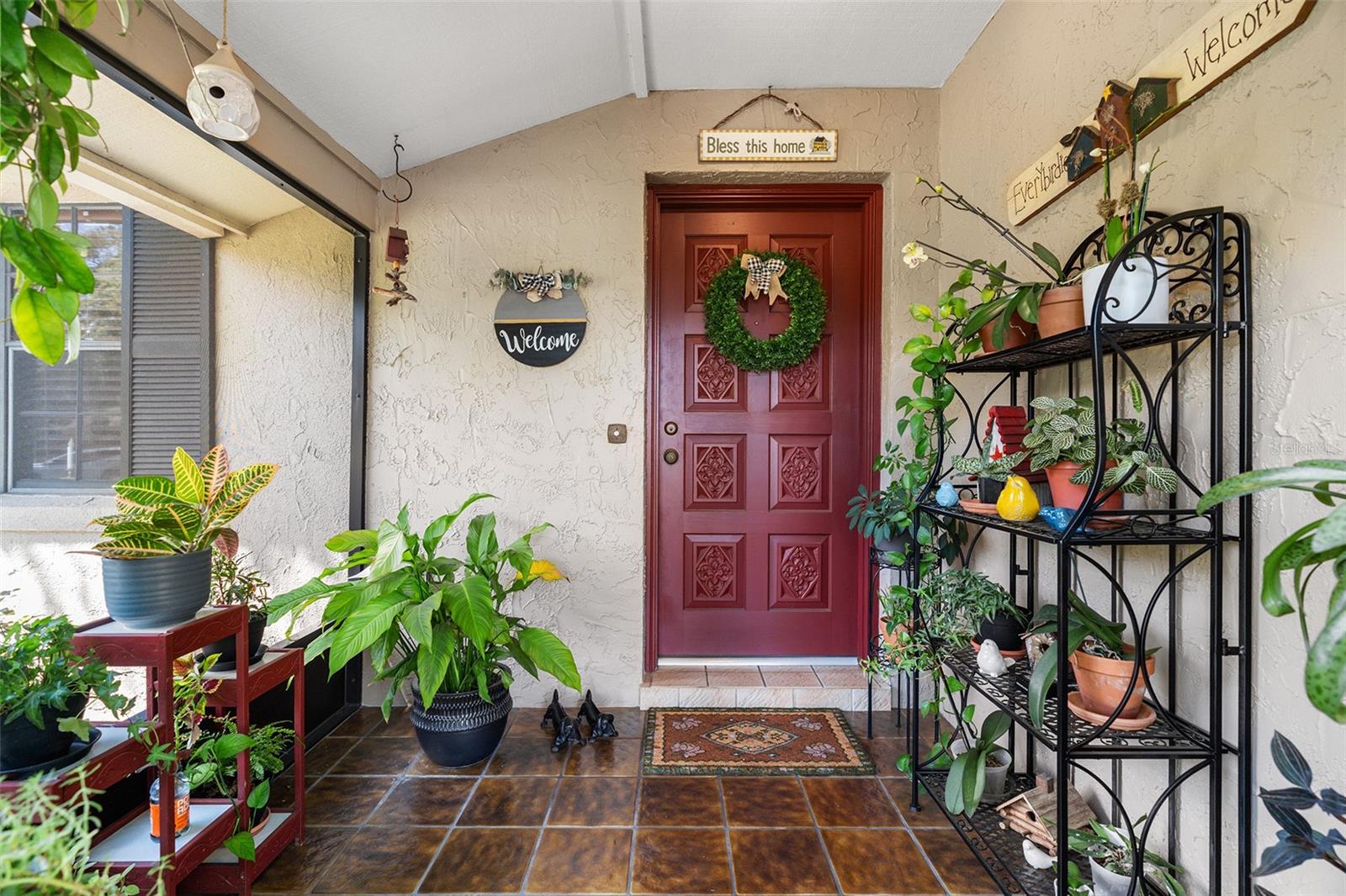 Image 4 of 72 For 610 Cypress Ct