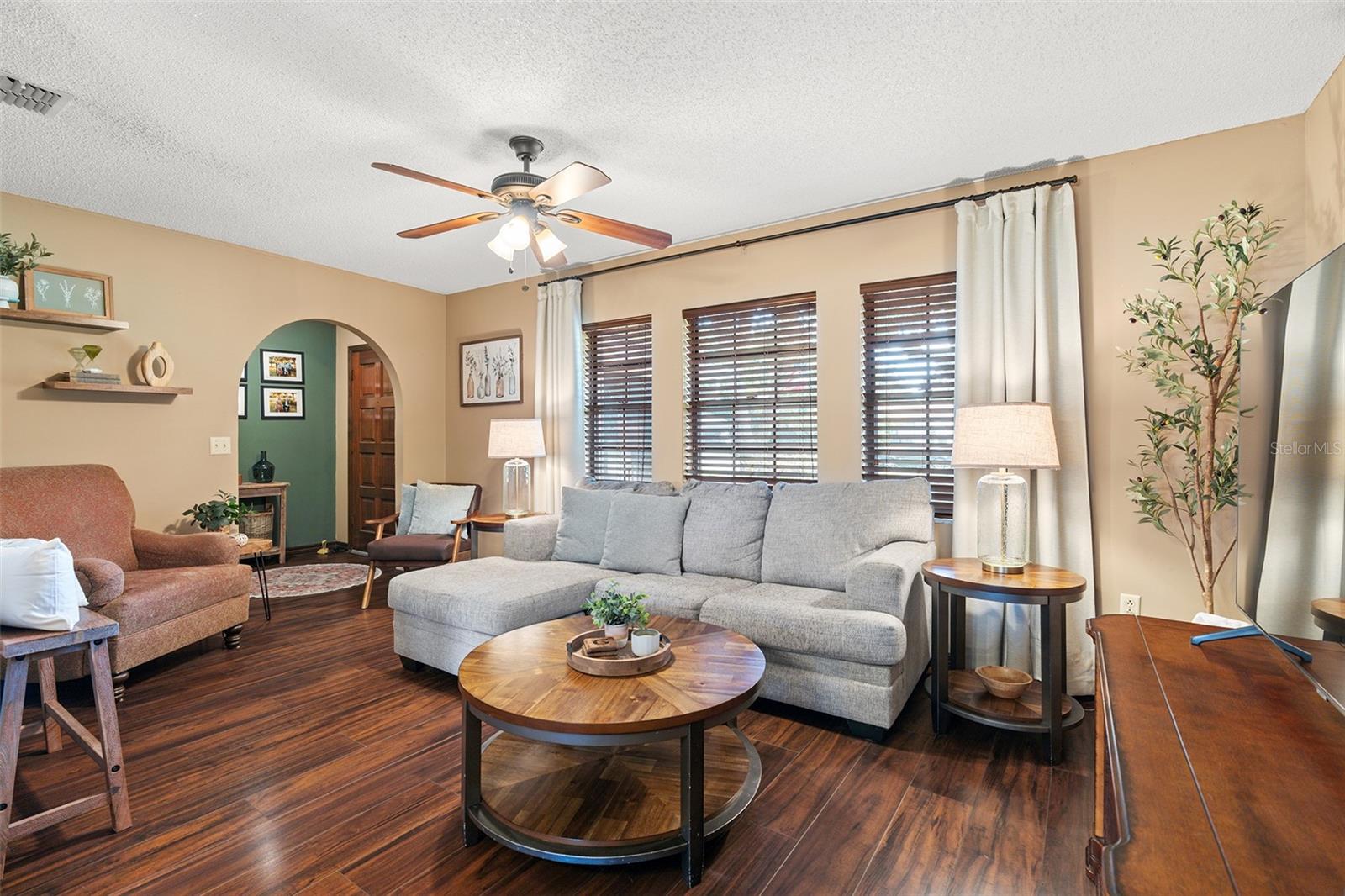 Image 9 of 72 For 610 Cypress Ct