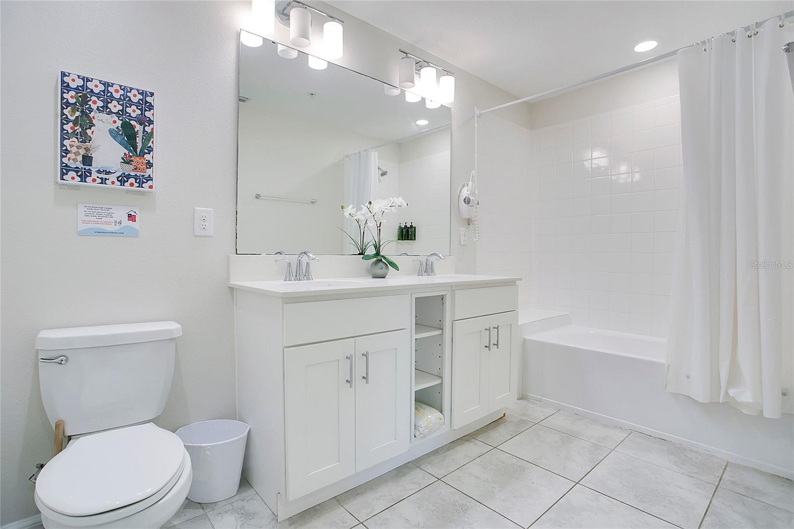 Image 16 of 25 For 3120 Paradox Circle 204