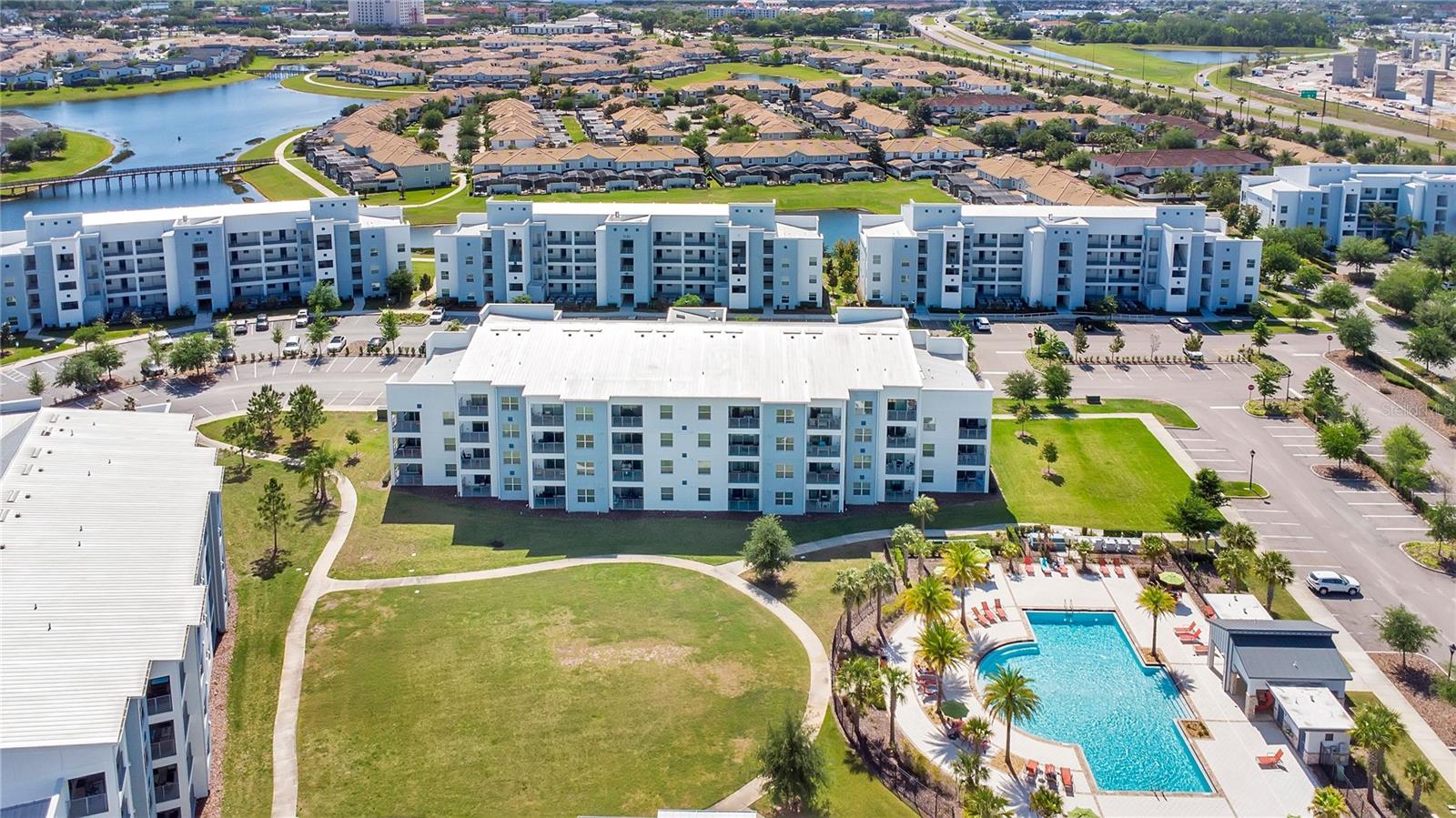 Image 22 of 25 For 3120 Paradox Circle 204