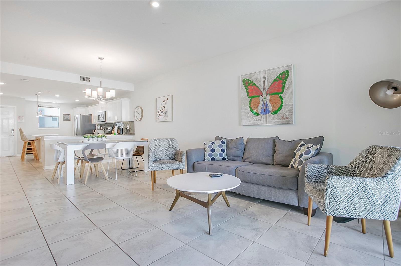 Image 8 of 25 For 3120 Paradox Circle 204