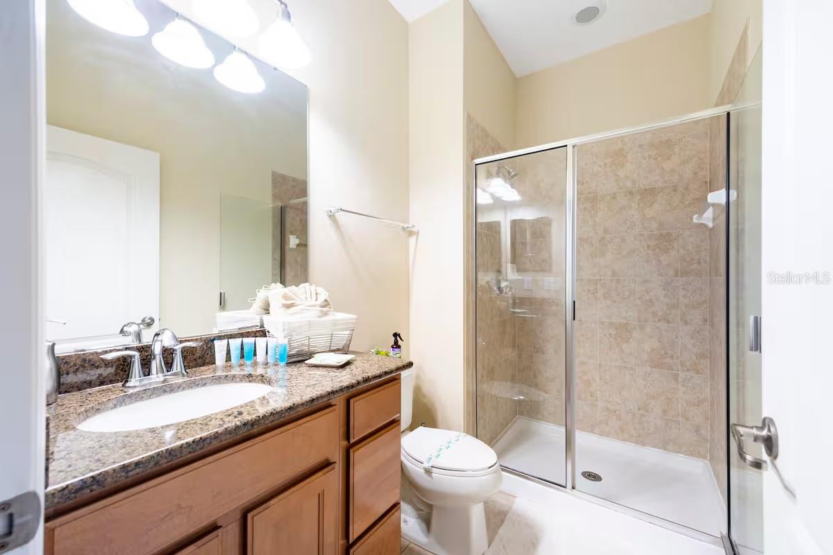 Image 15 of 23 For 8977 Coco Palm Road