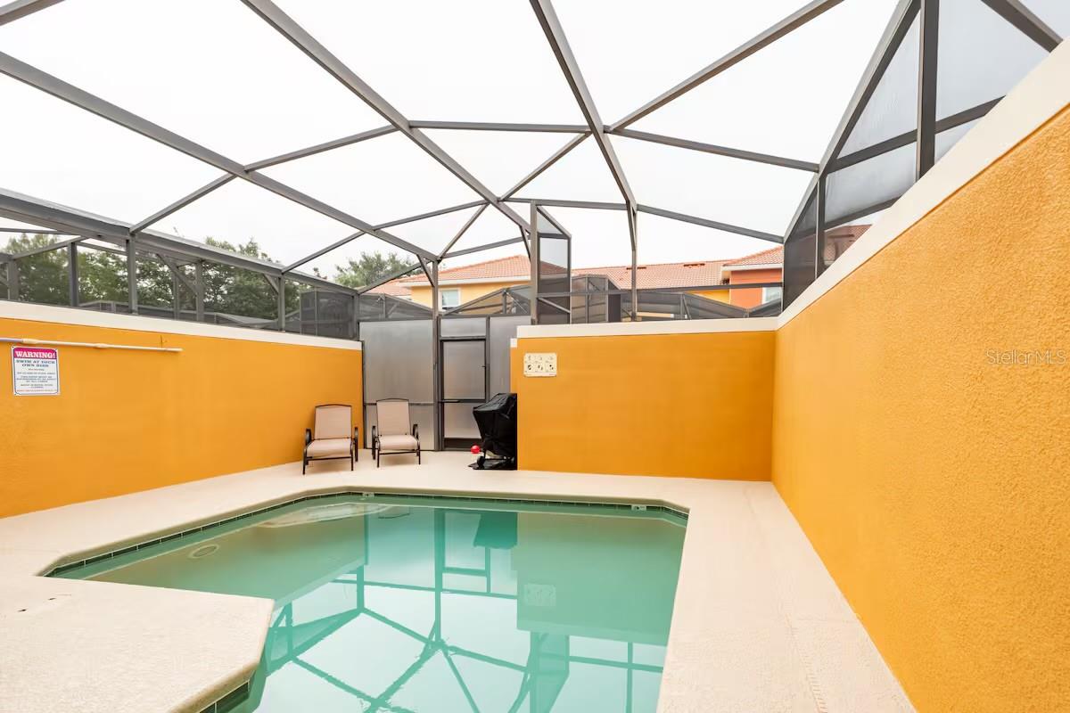 Image 3 of 23 For 8977 Coco Palm Road