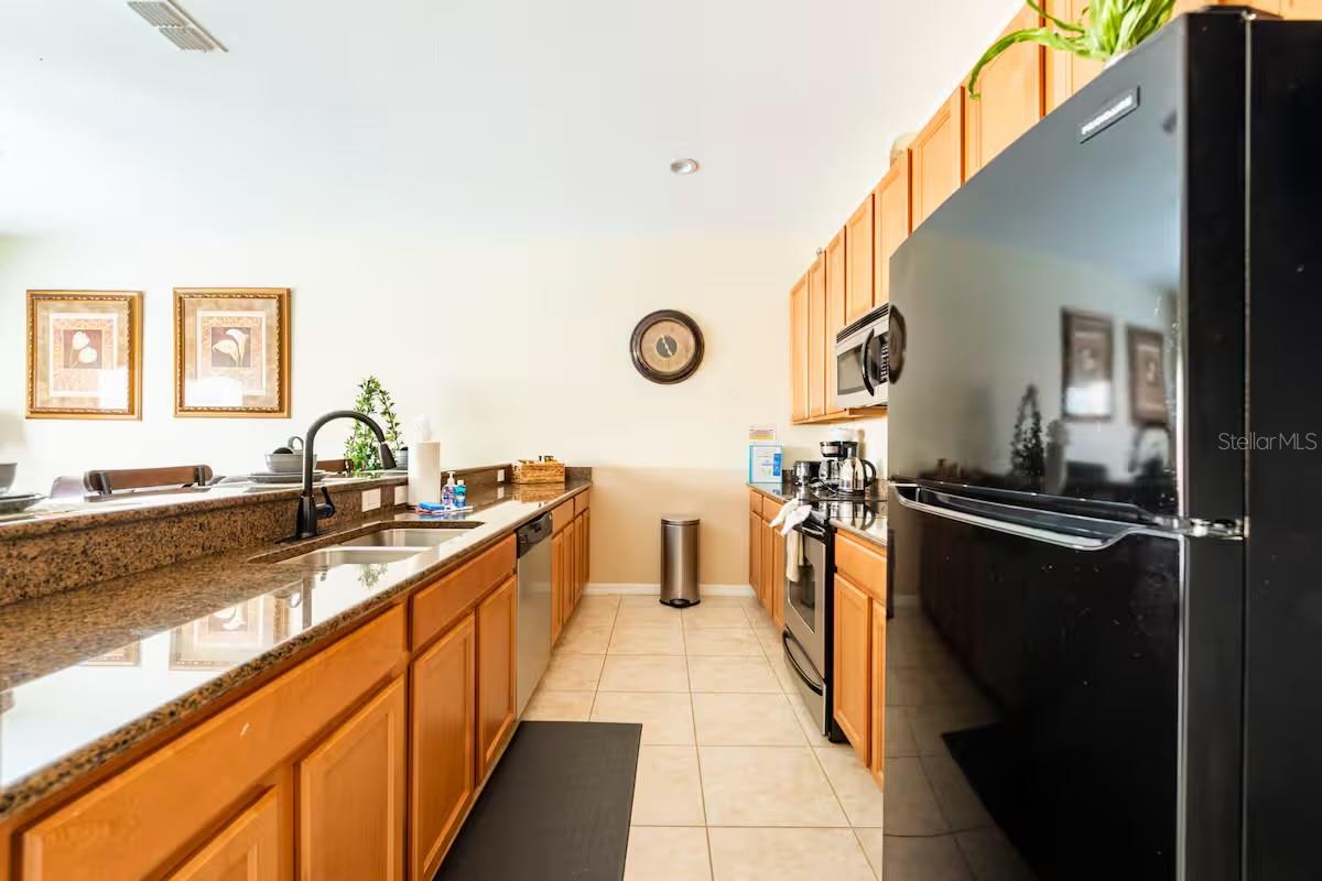 Image 9 of 23 For 8977 Coco Palm Road