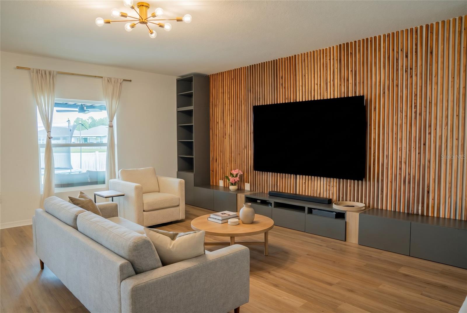 Image 10 of 75 For 374 Pine Tree Bridge Trail