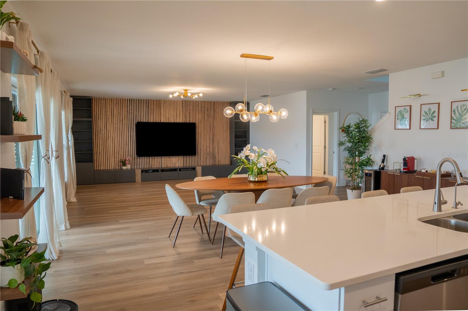 Image 14 of 75 For 374 Pine Tree Bridge Trail