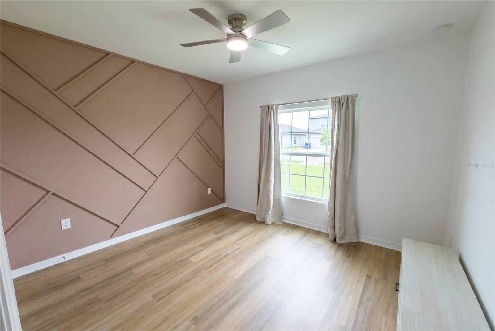 Image 29 of 75 For 374 Pine Tree Bridge Trail