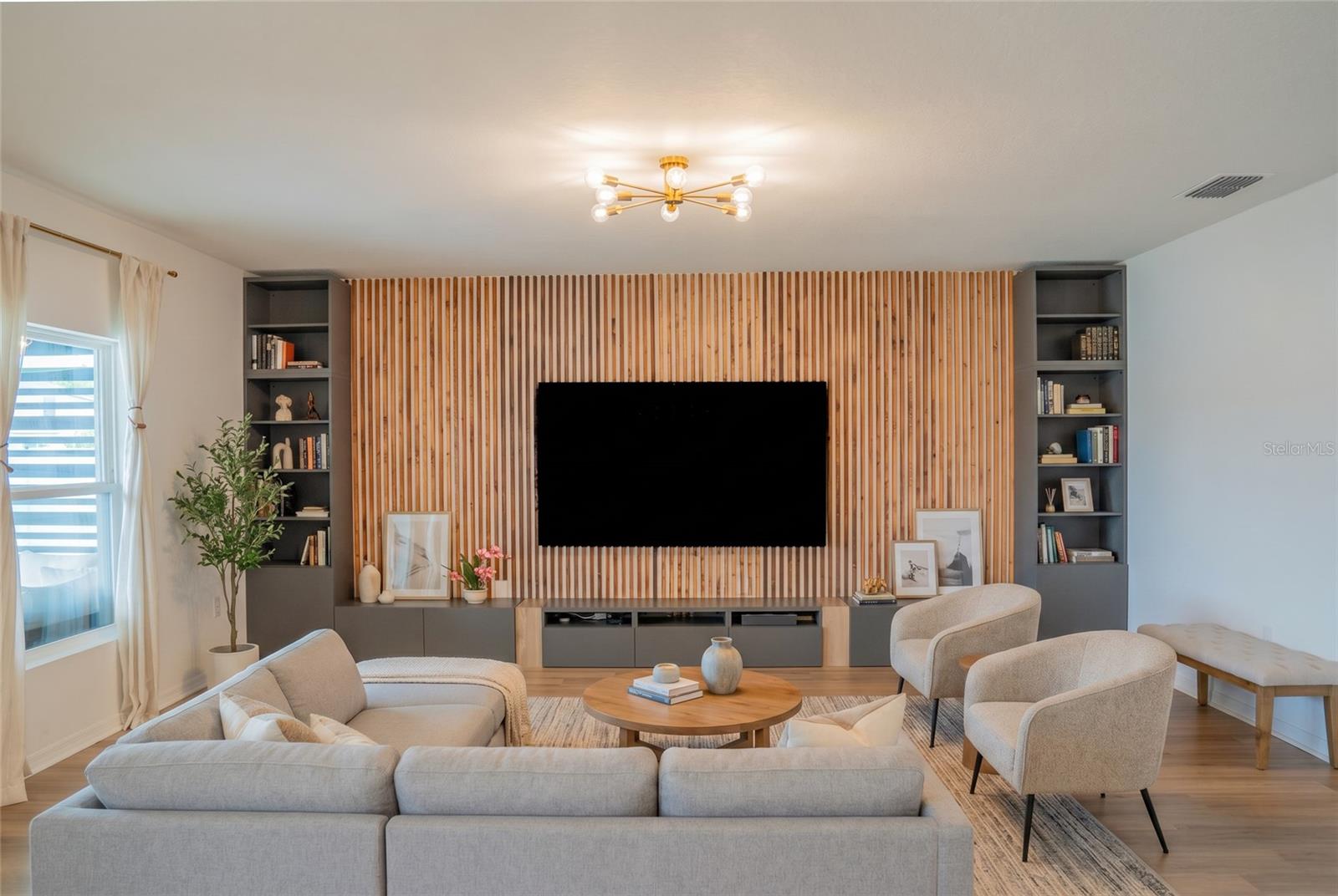 Image 9 of 75 For 374 Pine Tree Bridge Trail